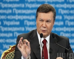 Янукович в Ростове обвинил Запад и "фашистов"