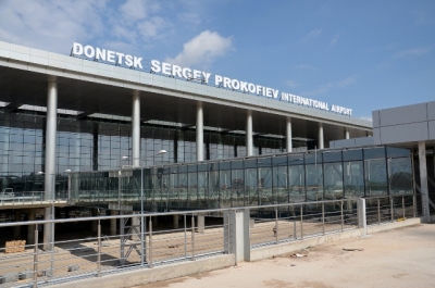 В  аэропорте Донецка идут бои