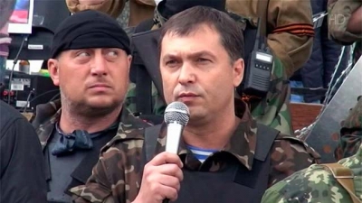 Болотов заявил, что воинские части Луганска теперь на их стороне