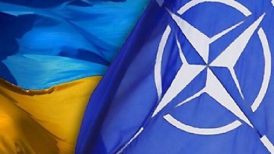НАТО обещает создать для украинцев три трастовых фонда
