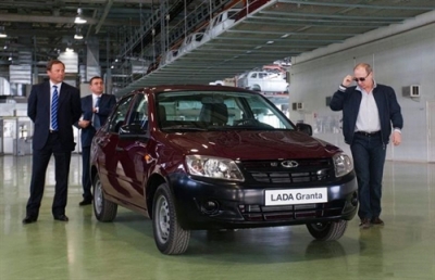 Чиновникам в России нельзя покупать машины иностранного производства