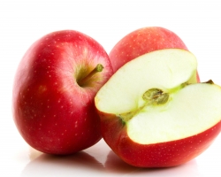 Пара съеденных яблок в день увеличит жизнь на 10-15 лет 