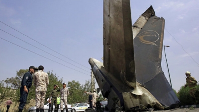 Крушение самолета под Тегераном, около полусотни погибших