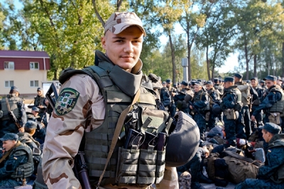 Украинские боксеры оказались под обстрелами со стороны ополчения