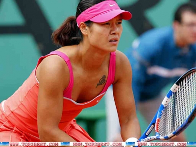 Теннисистка На Ли ушла из спорта
