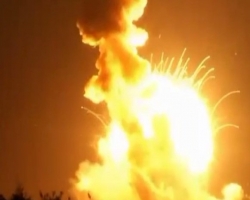 В Америке при запуске взорвалась ракета-носитель «Antares»