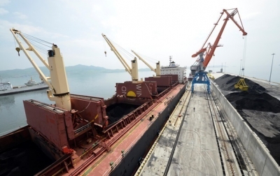 В Мариуполь прибыл уголь из Австралии
