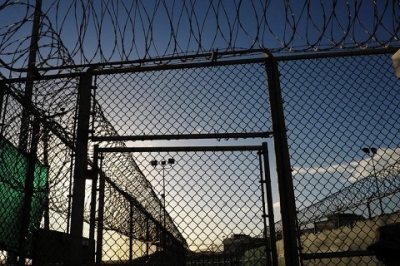 В Чернухино после артобстрела из тюрьмы сбежали зеки