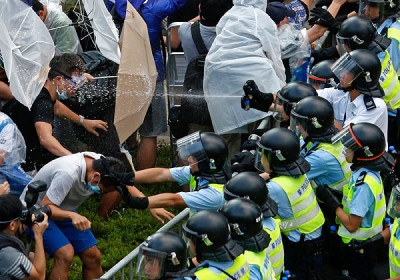 40 человек арестованы на протестах в Гонконге