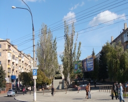 В Краснодоне ополченцы на джипе попали в ДТП