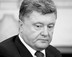 Порошенко с позором покинул место возложения цветов "небесной сотне"