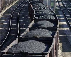 Поставки российского угля в Украину приостановились