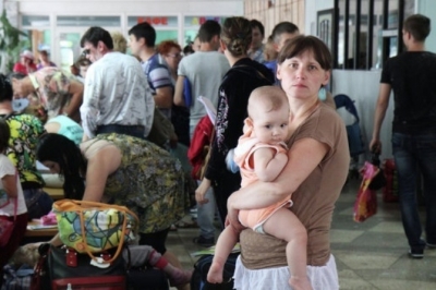 Беженцы из Донбасса: "Нас хотят забросить в села и забыть о проблеме"