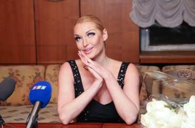 Анастасия Волочкова отправится с концертами в Донбасс
