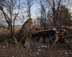 В Луганске мужчина гулял со своей собакой и подорвался на растяжке