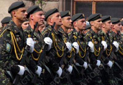 В украинских армиях процветает солдатская проституция