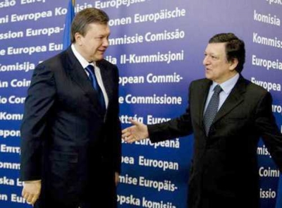 Янукович дал сигнал ЕС по поводу Тимошенко