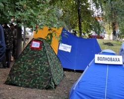 Луганские чернобыльцы разобрали свой палаточный городок