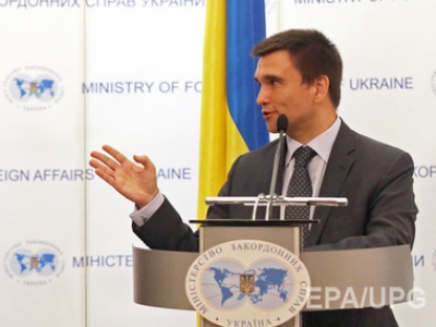 На своей странице в "Твиттере"  министр иностранных дел Украины Павел Климкин рассказал, о чем договорился в Брюсселе Петр Порошенко