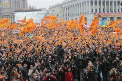 О безумии Майдана надо помнить