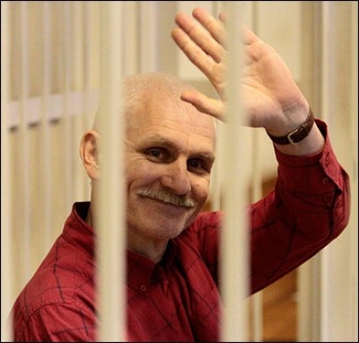 В Белоруссии правозащитника посадили на 4,5 года