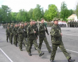 В воинской части Луганска мошенничали с зарплатой