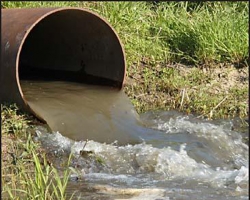 Директор КП распоряжалась сливать канализационную воду в Северский Донец