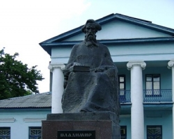 В Луганске отмечают 210-летие со дня рождения В. Даля