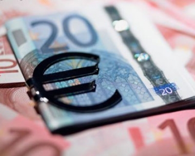 Евро выросло до 10,83 гривен