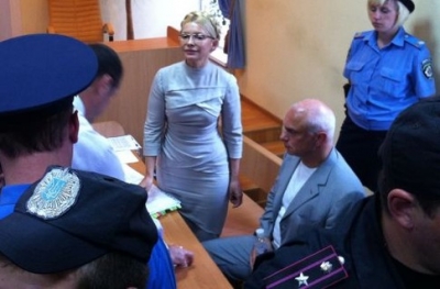 Регионалы за многочисленные аресты Тимошенко