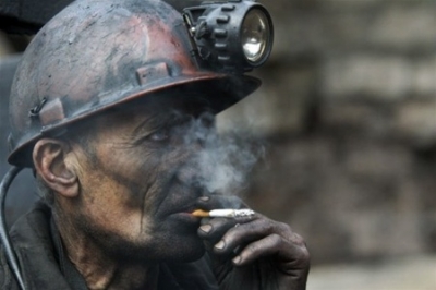 Из-под завалов освободили 4 шахтеров в Горловке