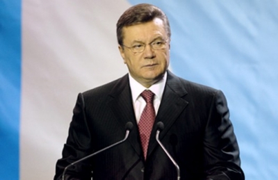 Янукович увольняет чиновников из-за нарушения ими присяги госслужащего