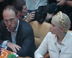 В Партии регионов считают, что Тимошенко затянет ознакомление с делом