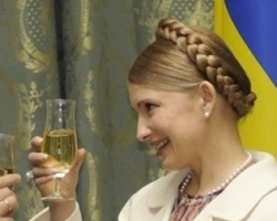 Тимошенко объяснила, почему не хочет носить тюремную форму