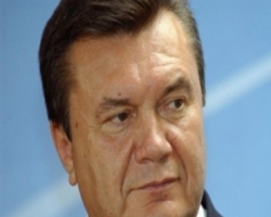 Янукович снова пообещал сделать русский язык государственным