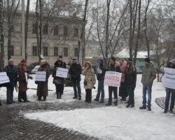 Прокурор подал в суд на митингующих против николаевских насильников