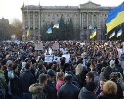 В Николаеве снова митинг в поддержку Оксаны Макар