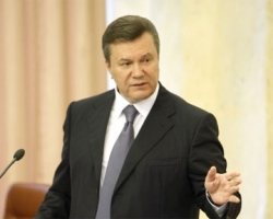 Янукович требует от Евросоюза открытости и доверия