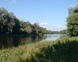 СЭС назвала реки Луганщины, в которых запрещено купаться