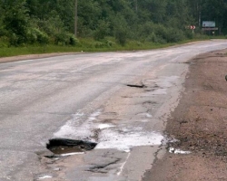 В Украине и Польше не подготовили дороги к Евро-2012