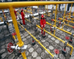 Россия пересмотрит газовый контракт с Украиной