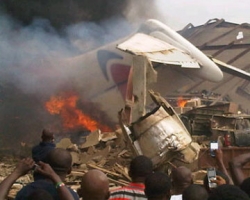 Глава авиации Нигерии сообщил о причинах крушения самолета MD-83