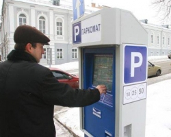 В Крыму может скоро не остаться автостоянок без паркоматов