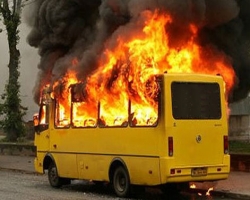 По дороге в Харьков загорелся рейсовый автобус 