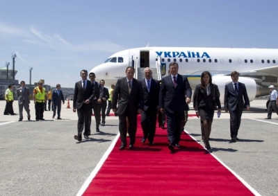 Янукович прибыл с рабочим визитом в Харьков