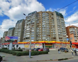 В многоэтажке Харькова произошел взрыв, есть жертвы