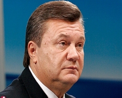 Янукович уверен, что украинцы стабильно богатеют