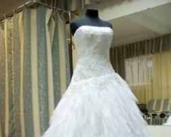 Пьяный житель Полтавской области украл манекен со свадебным платьем, чтобы подарить его невесте