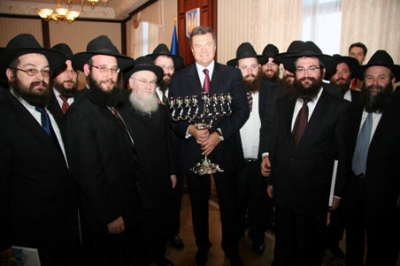 Президент похвалил деятельность евреев в Украине