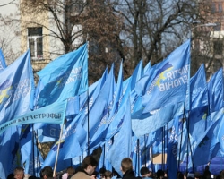 Партия регионов будет торговать должностями председателей ОГА